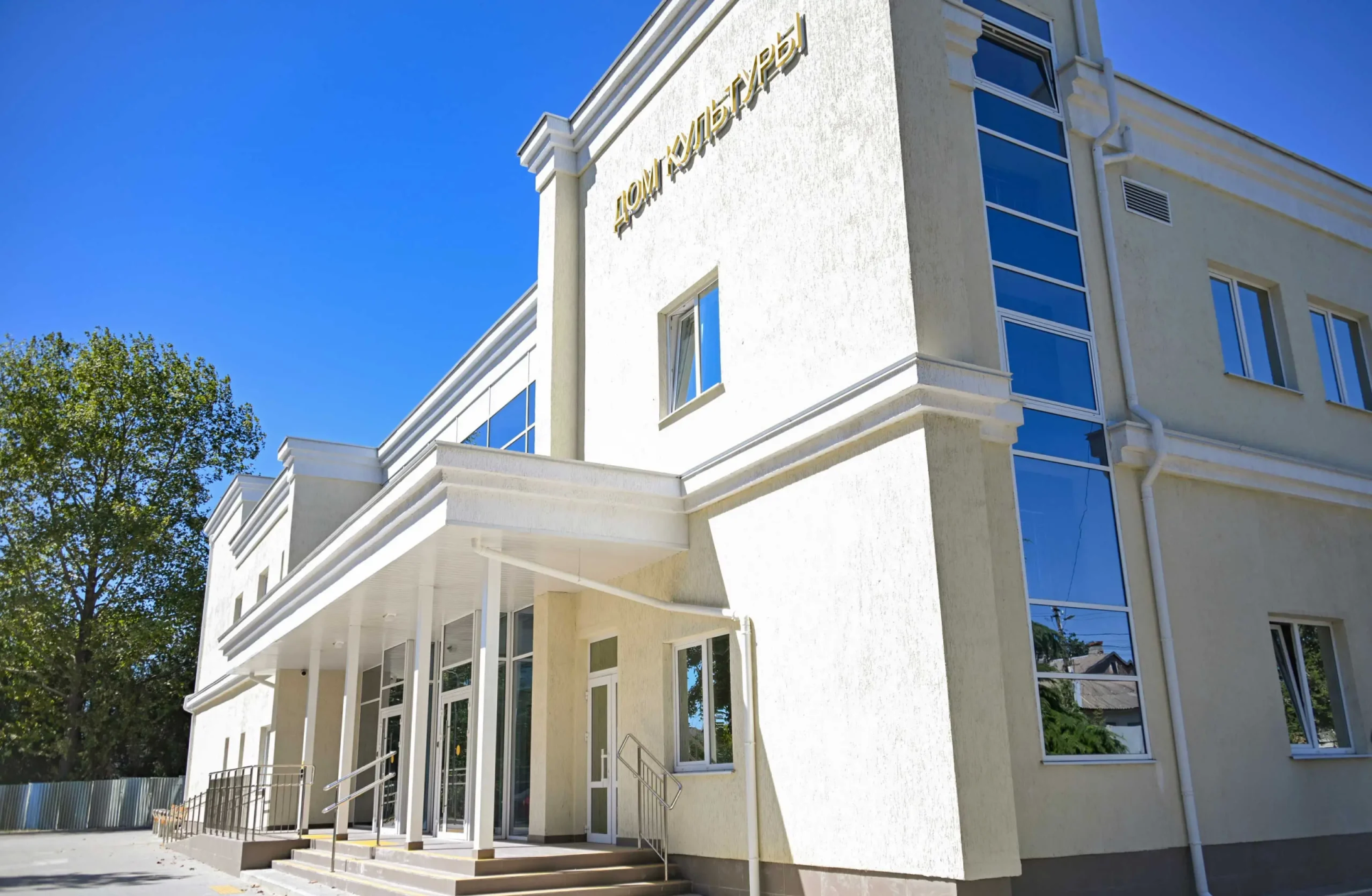 Сцена, свет и звук для Дворца культуры в Балаклаве