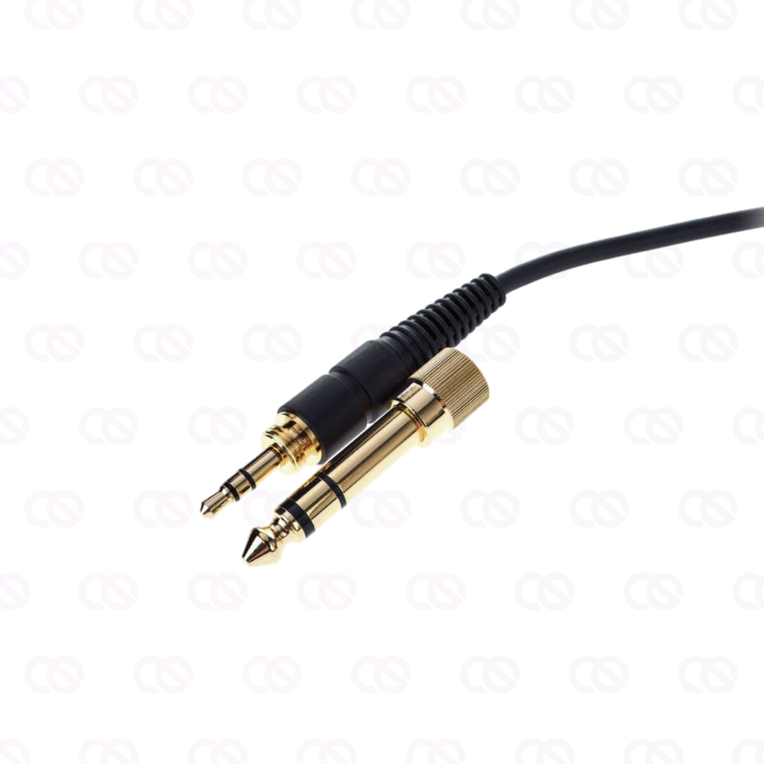 AKG K92